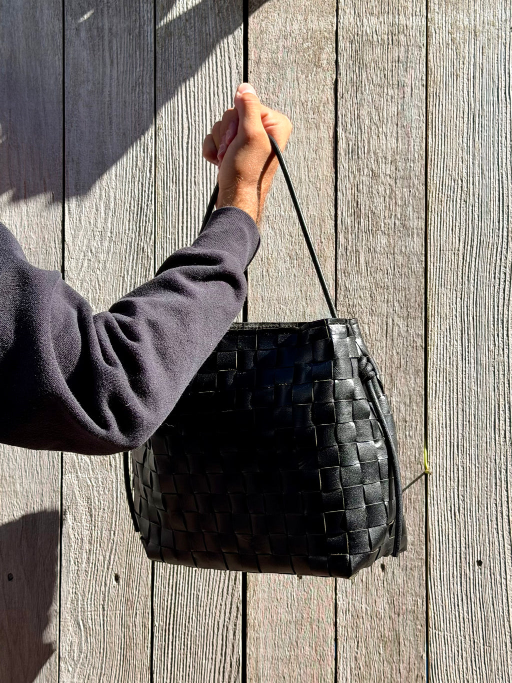 The Woven Classic - Onyx