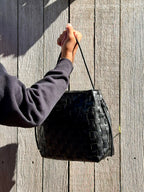 The Woven Classic - Onyx